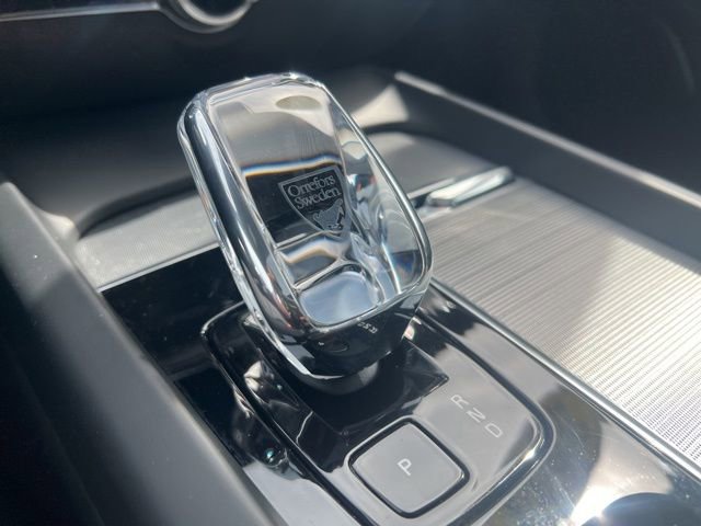 Certified 2024 Volvo S60 B5 Plus w/ Climate Package FWD image 38