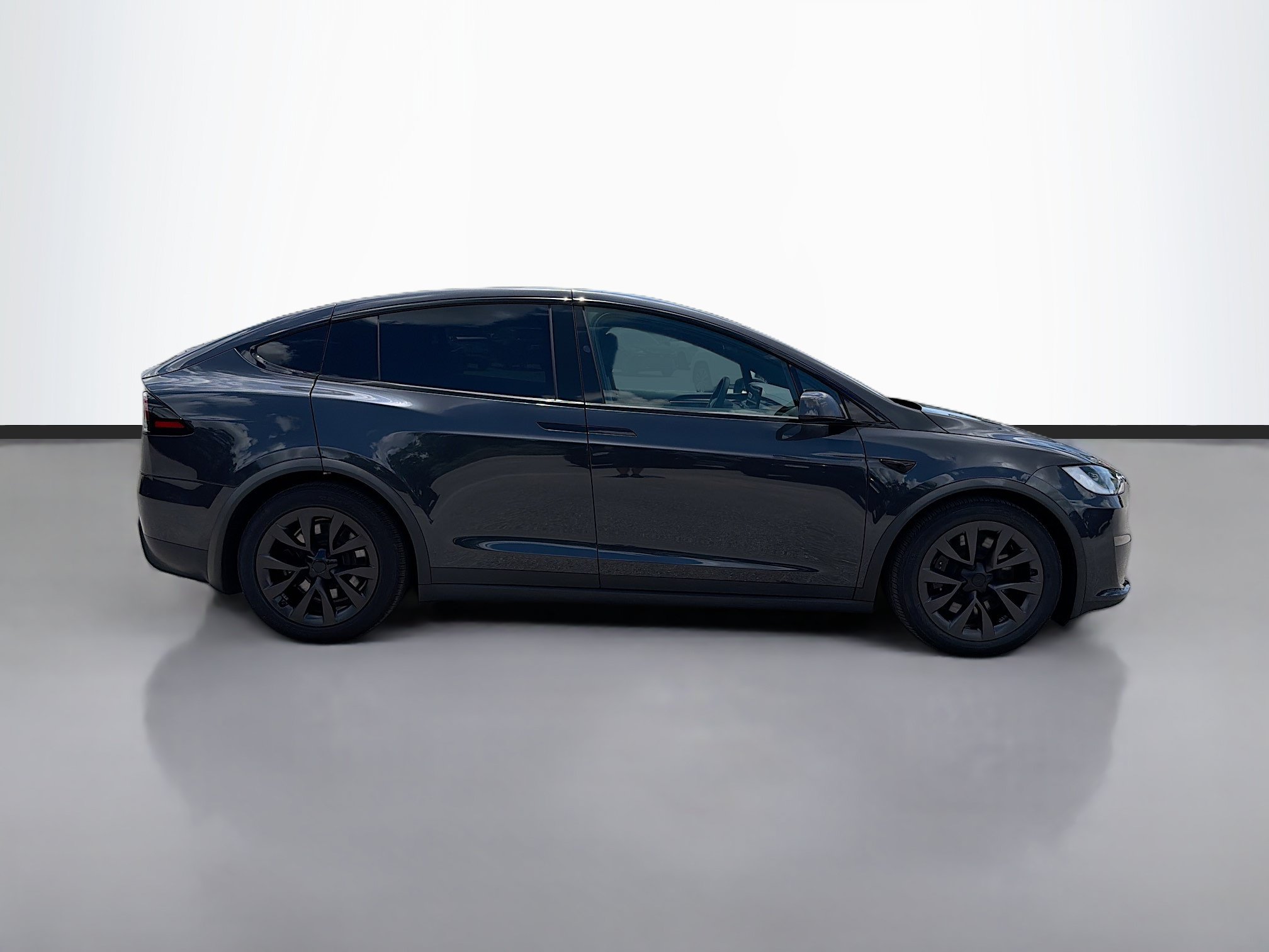 Used 2024 Tesla Model X AWD/4WD image 6