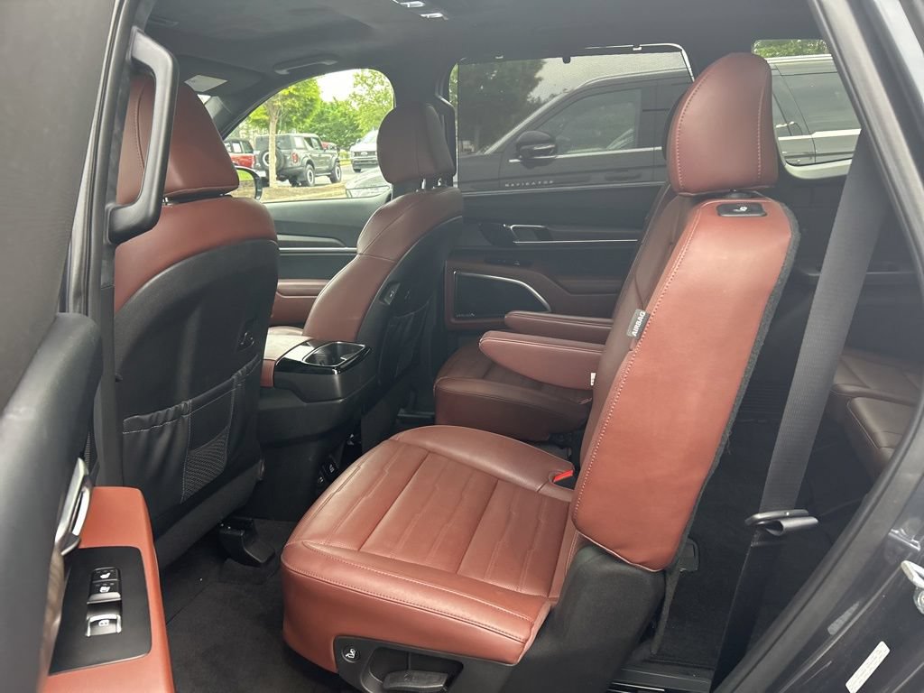 Used 2023 Kia Telluride SX Prestige AWD/4WD image 40