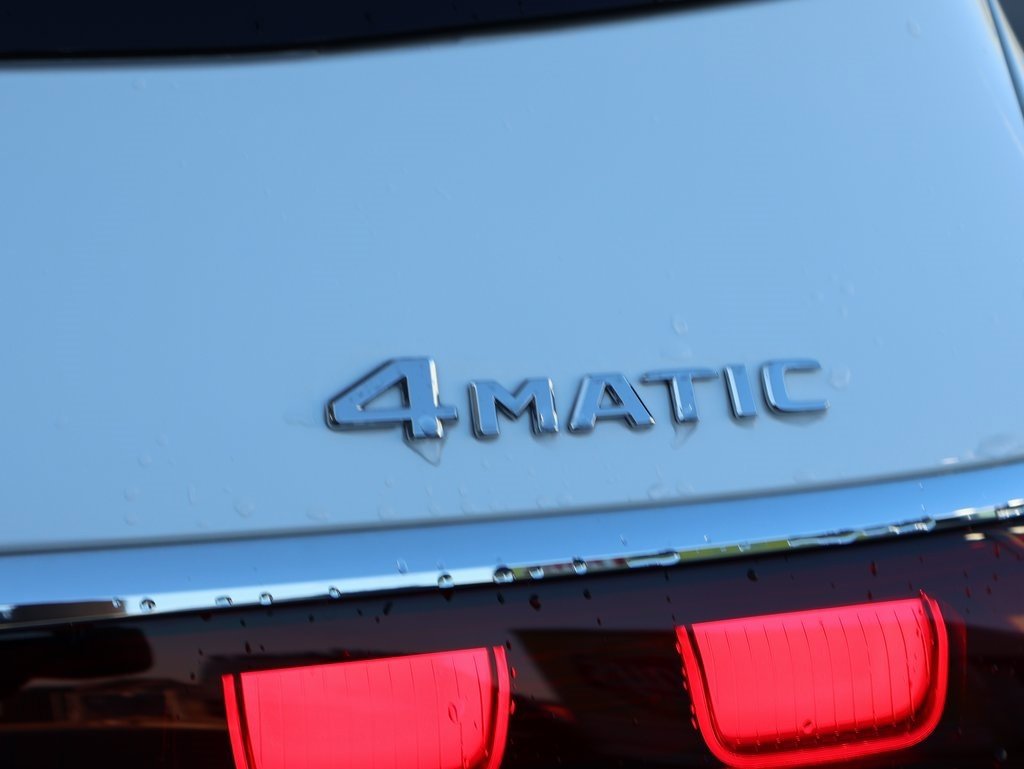 New 2026 Mercedes-Benz GLS 580 4MATIC image 10