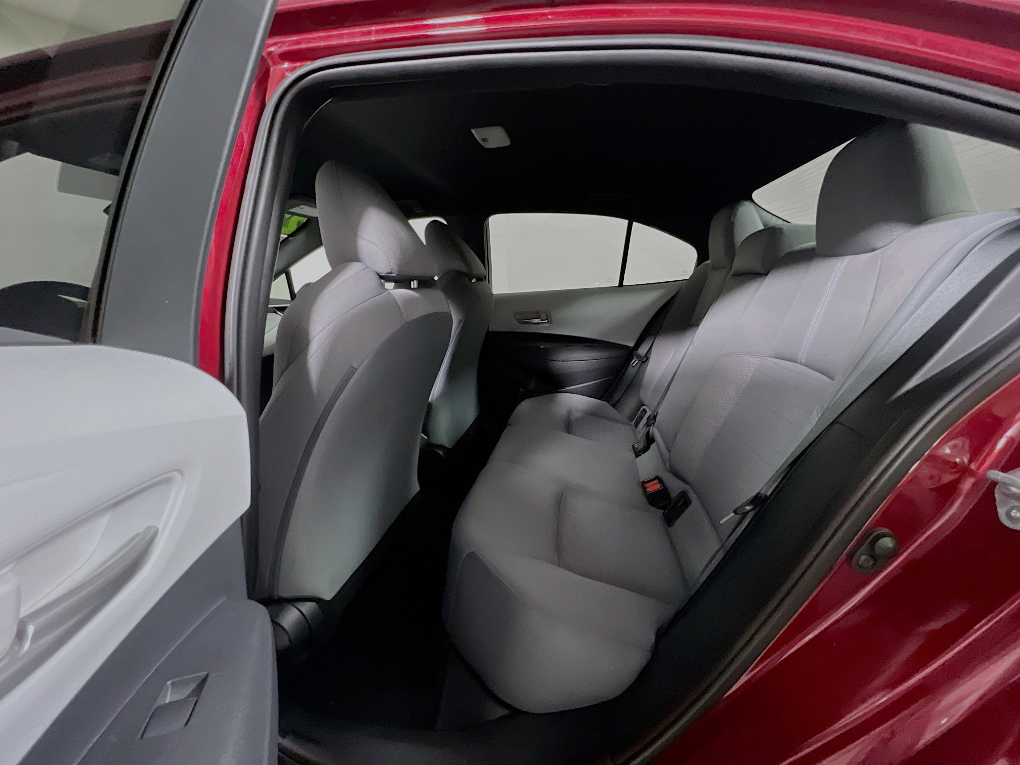 Used 2023 Toyota Corolla SE image 29