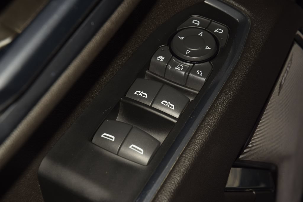 Used 2024 Chevrolet Silverado 3500 High Country w/ Technology Package AWD/4WD image 50