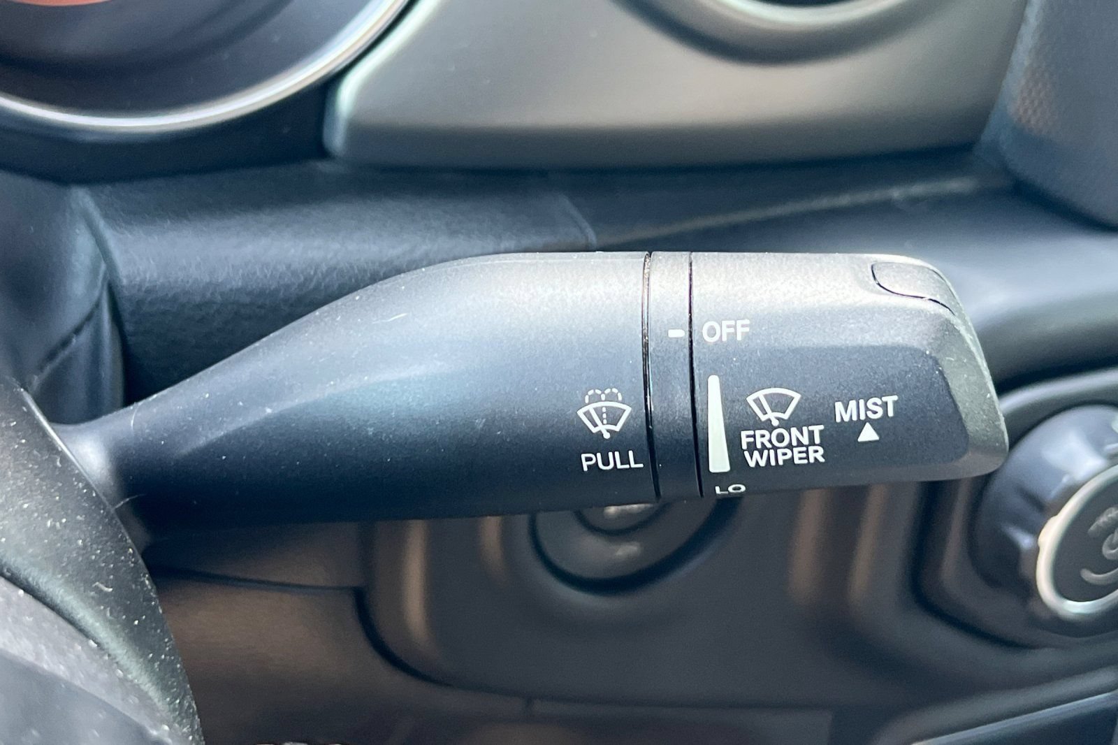 Used 2023 Jeep Gladiator Sport AWD/4WD image 33