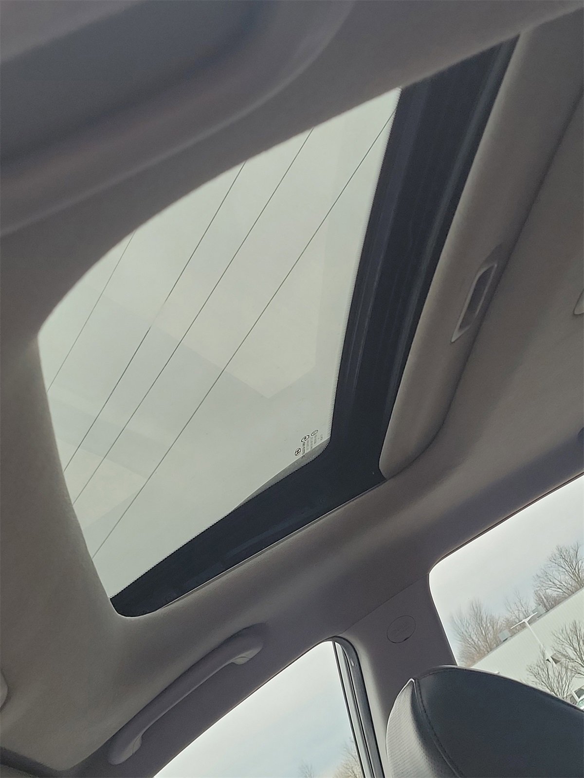 Used 2012 Hyundai Elantra SE image 30