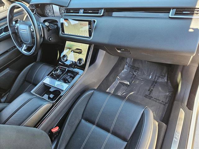 Used 2020 Land Rover Range Rover Velar R-Dynamic S image 21