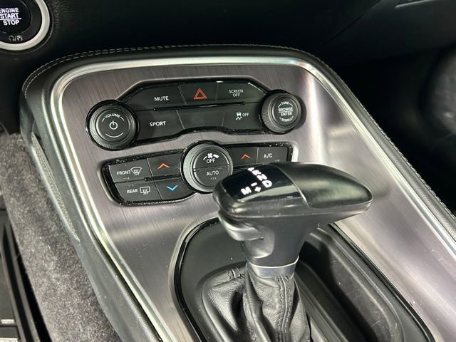 Used 2017 Dodge Challenger R/T image 20