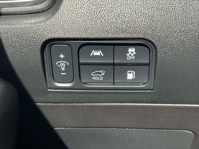 Certified 2022 Kia Sorento SX w/ Panoramic Sunroof Package image 26