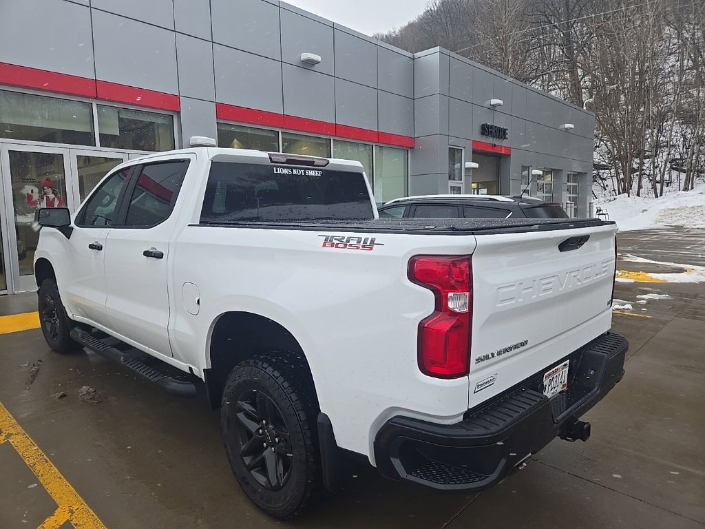 Used 2020 Chevrolet Silverado 1500 LT Trail Boss image 8