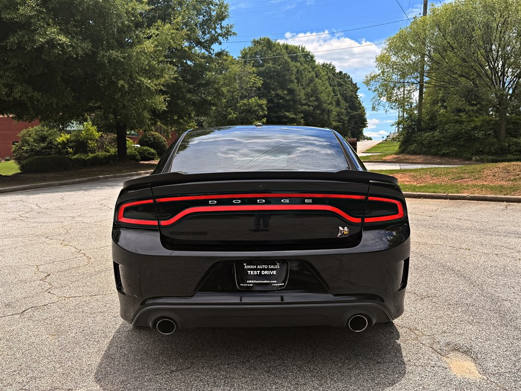 Used 2019 Dodge Charger Scat Pack w/ Dynamics Package RWD image 6