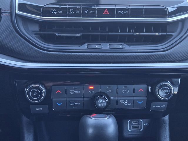 Used 2024 Jeep Compass Trailhawk image 21