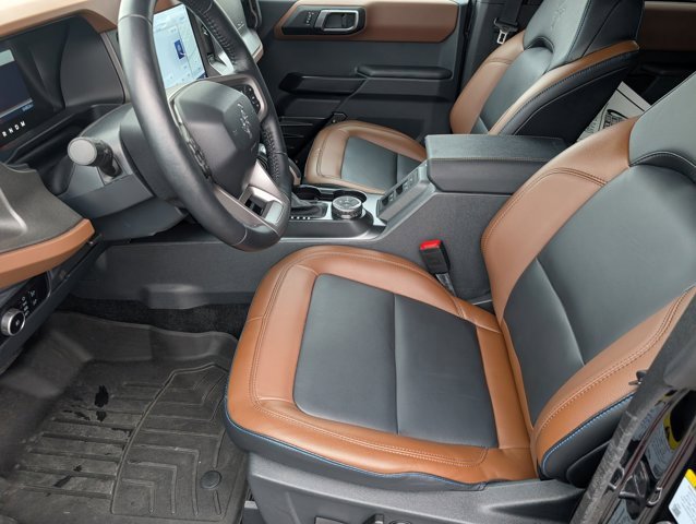 Used 2024 Ford Bronco Outer Banks image 14