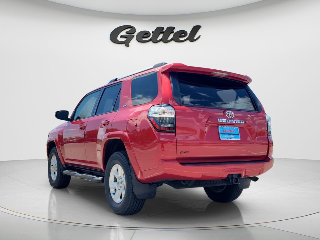 Certified 2022 Toyota 4Runner SR5 image 7