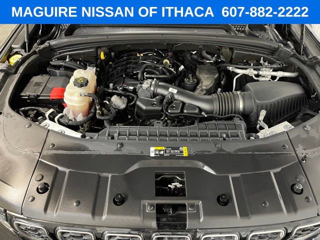 Used 2021 Jeep Grand Cherokee L Limited AWD/4WD image 11