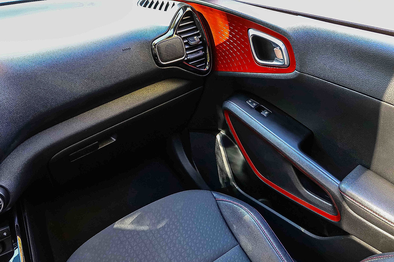 Certified 2023 Kia Soul GT-Line image 18