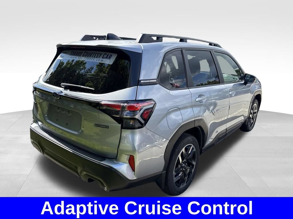 Used 2025 Subaru Forester Limited AWD/4WD image 5
