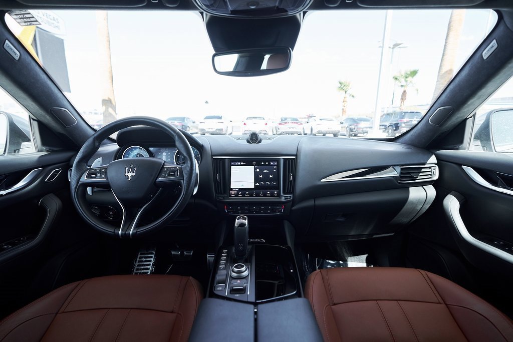 Used 2022 Maserati Levante Modena image 33