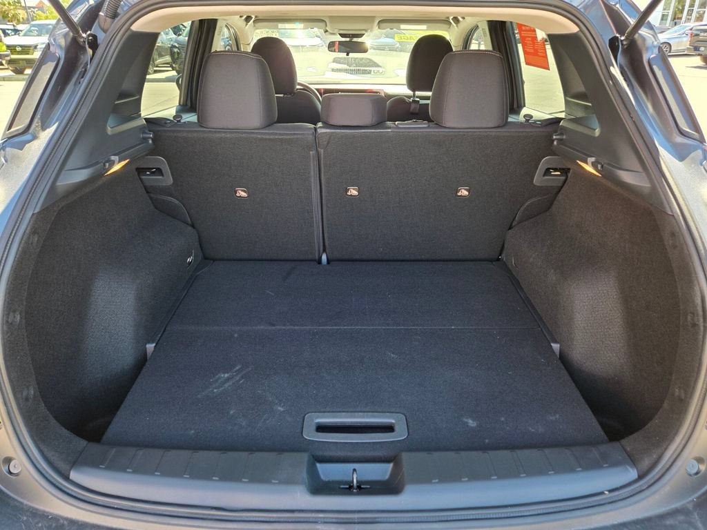 Certified 2026 Nissan Kicks SV w/ Cold Weather Package FWD image 16