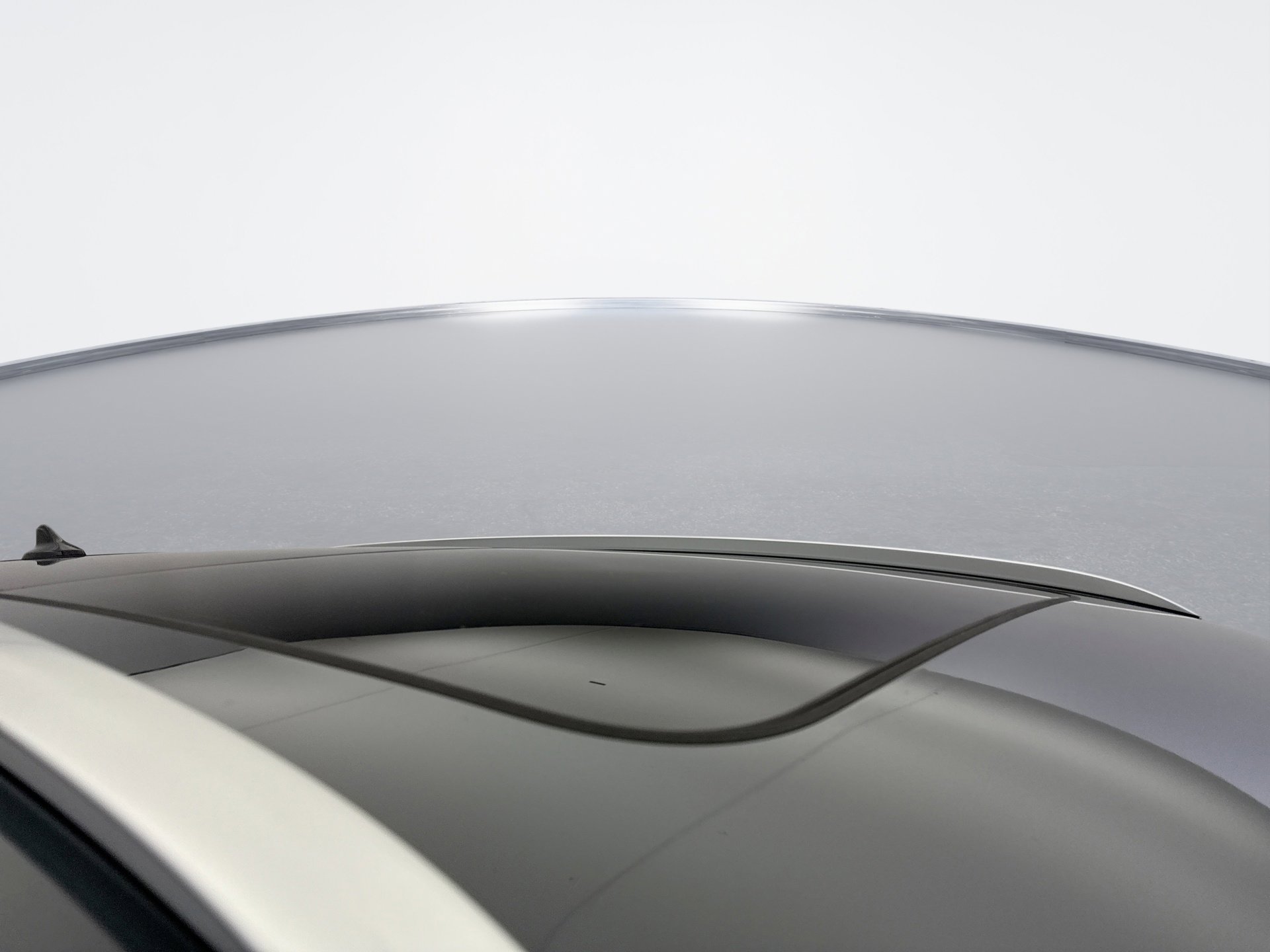 Used 2024 Volkswagen Atlas Cross Sport SEL R-Line image 17