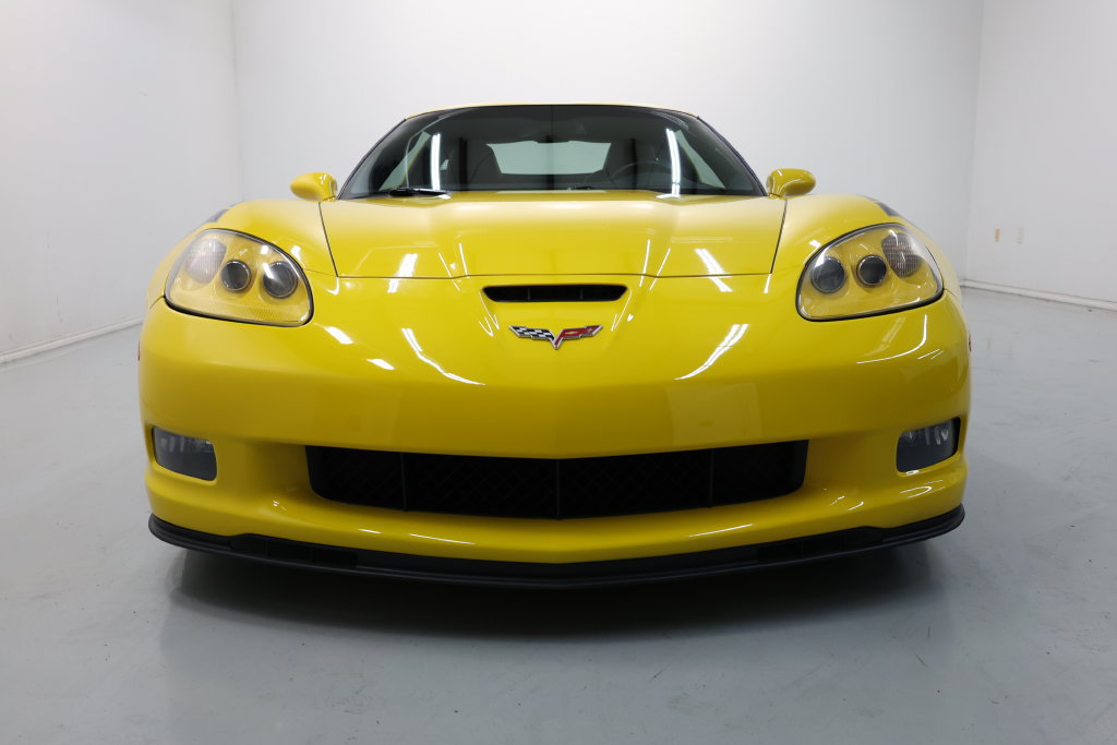 Used 2012 Chevrolet Corvette Grand Sport w/ 4LT Preferred Equipment Group RWD image 44