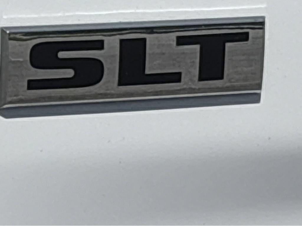 Used 2023 RAM 1500 Classic SLT w/ Trailer & Traction Group AWD/4WD image 24