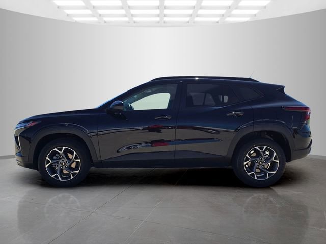 Used 2025 Chevrolet Trax LT w/ LT Convenience Package FWD image 8