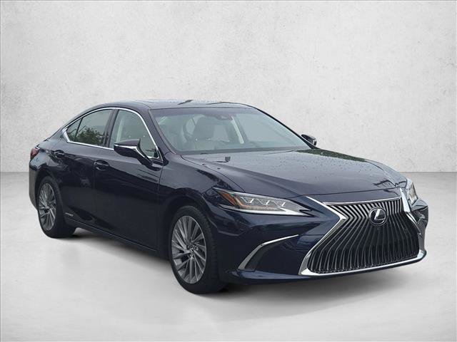 Used 2019 Lexus ES 300h w/ Accessory Package 2 FWD image 3