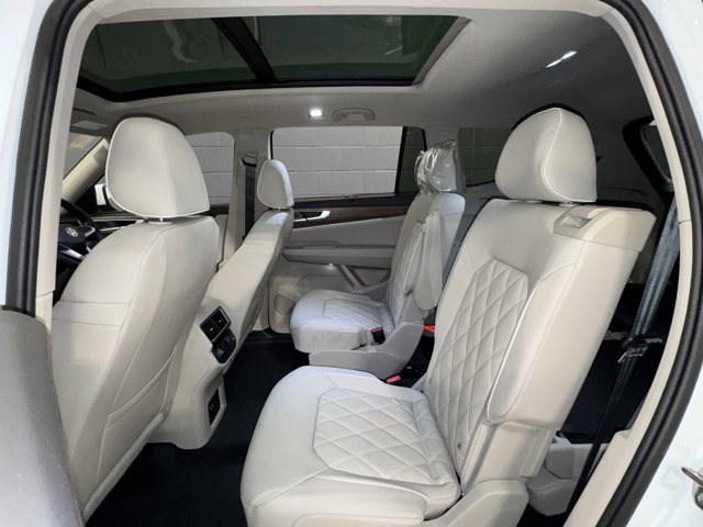 New 2026 Volkswagen Atlas SEL Premium R-Line image 14