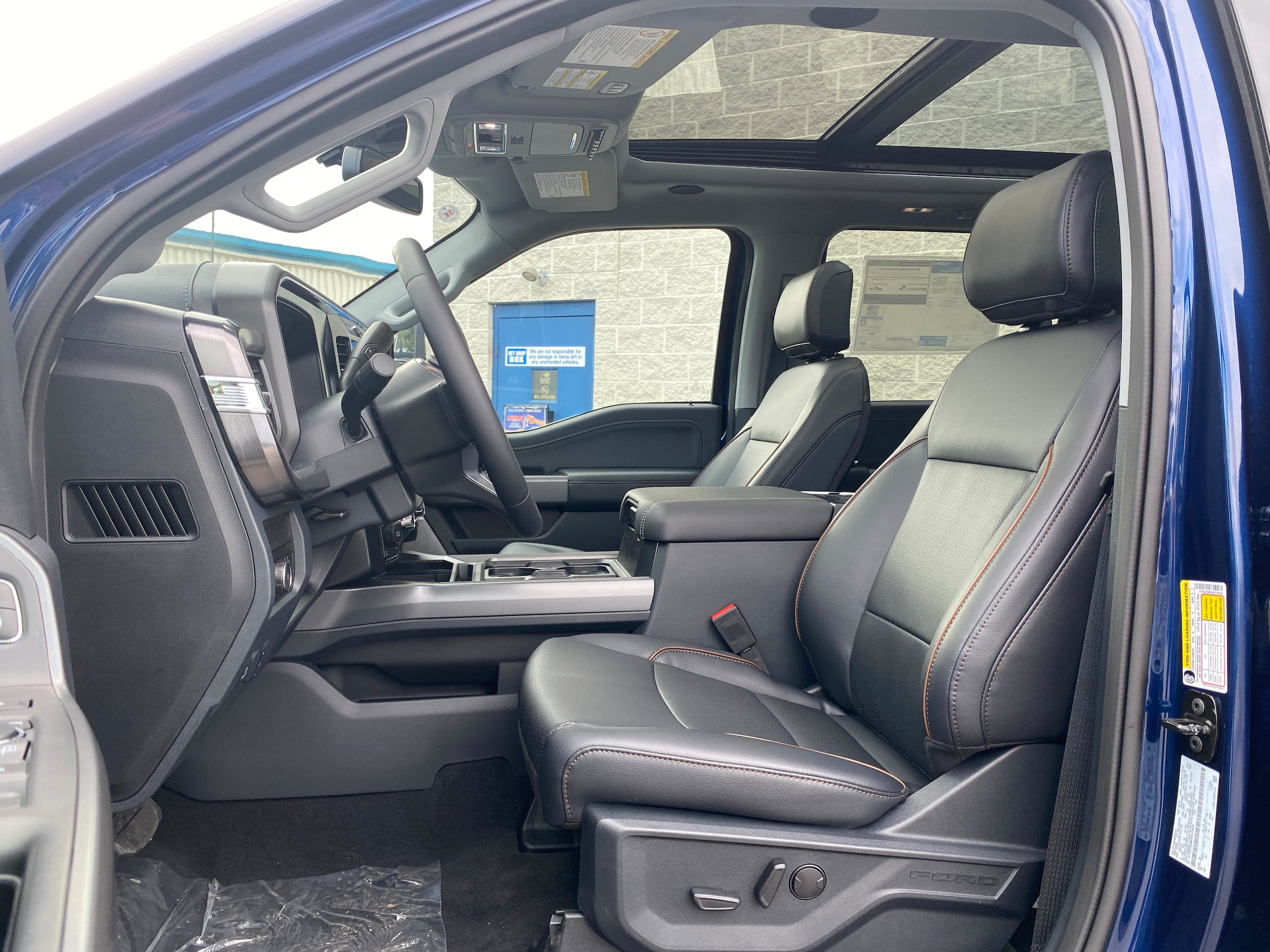 New 2027 Ford F250 Lariat w/ Lariat Ultimate Package AWD/4WD image 35