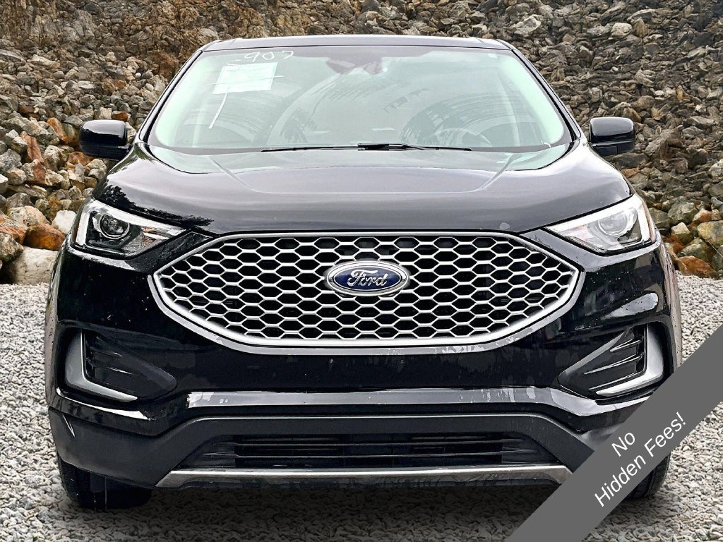 Used 2023 Ford Edge SEL AWD/4WD image 3