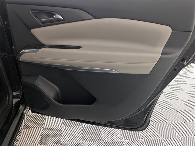 Certified 2025 Chevrolet Traverse LT image 33