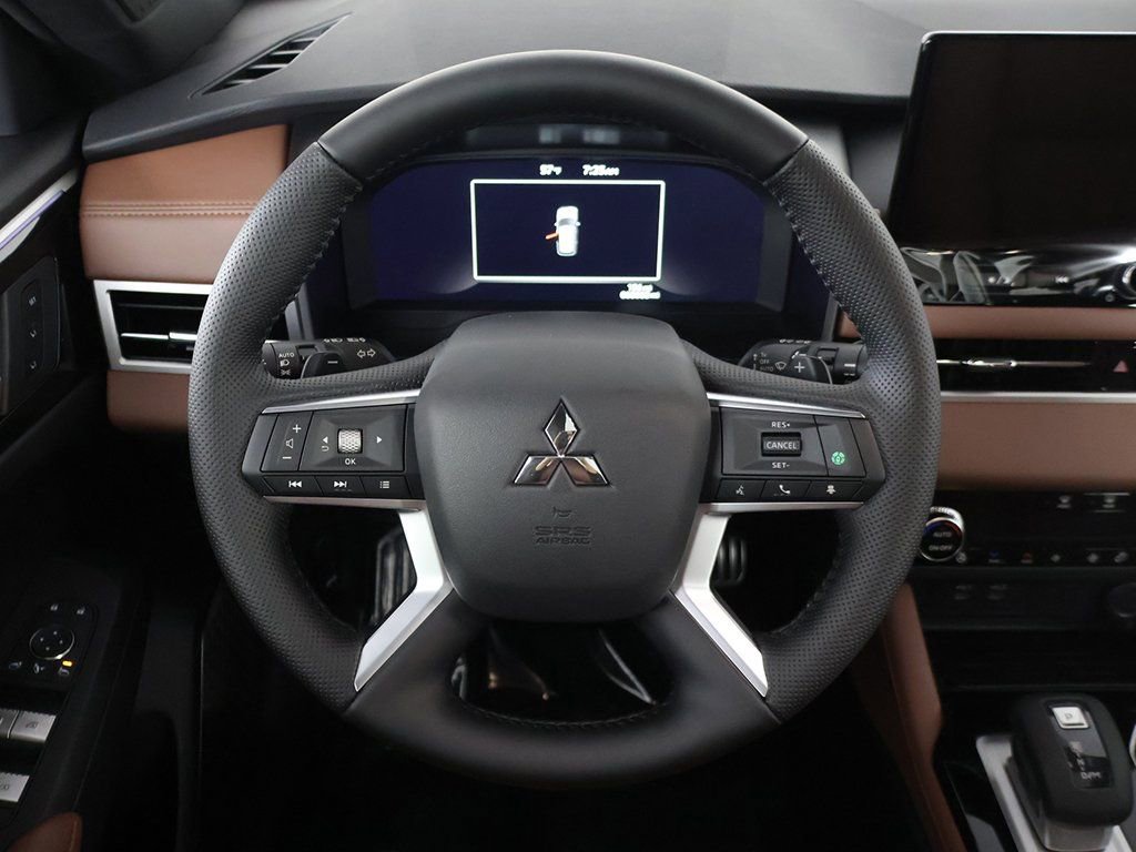 New 2025 Mitsubishi Outlander SEL image 43