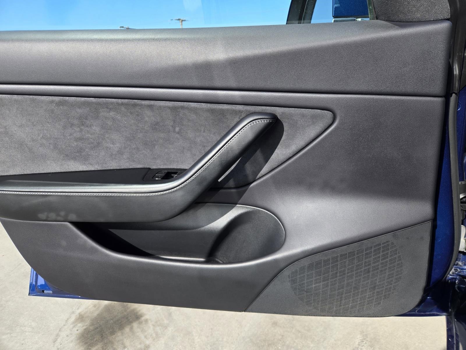 Used 2019 Tesla Model 3 Standard Range Plus image 18