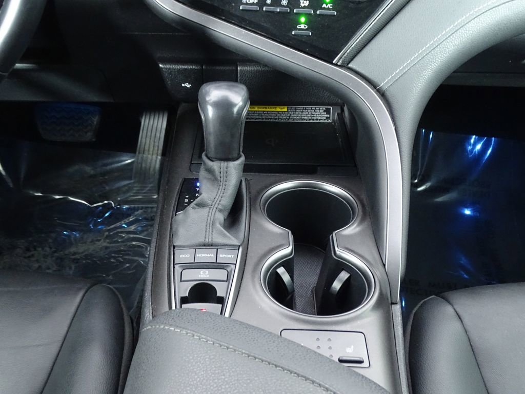Used 2021 Toyota Camry XSE FWD image 30