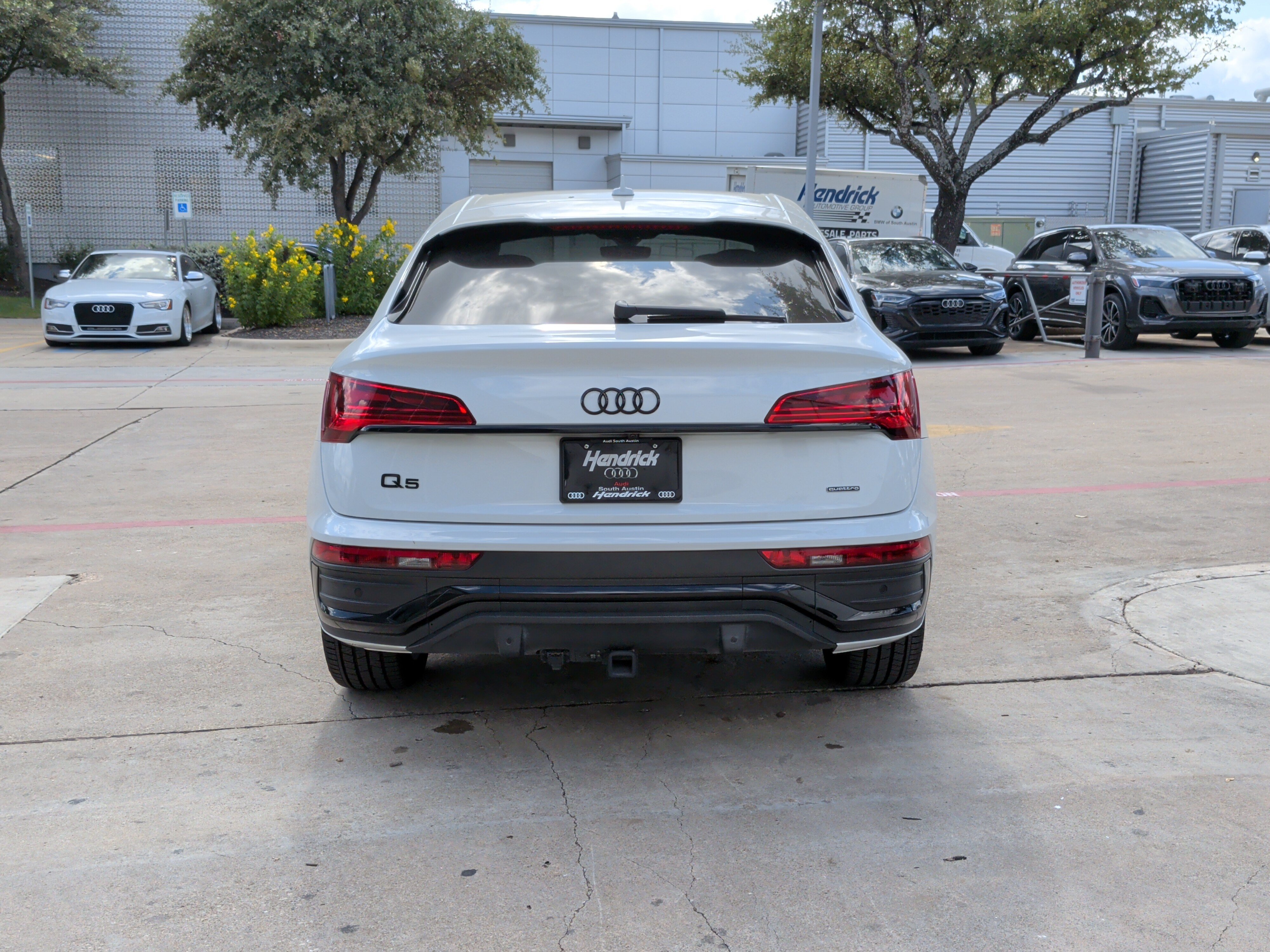 Used 2023 Audi Q5 2.0T Premium Plus AWD/4WD image 9