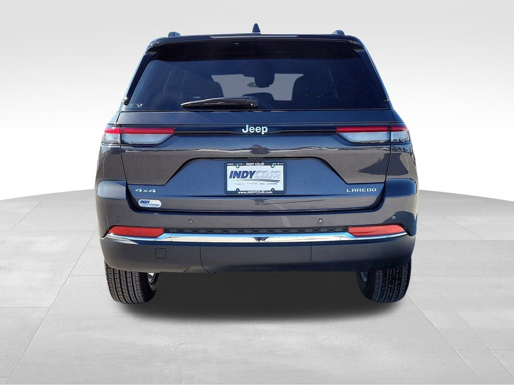 New 2025 Jeep Grand Cherokee L Limited w/ Black Appearance Package image 5