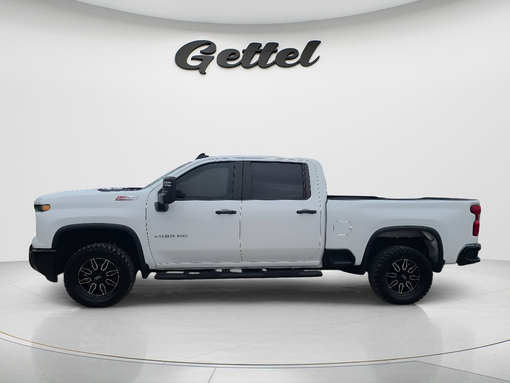 Used 2024 Chevrolet Silverado 2500 Custom w/ Custom Value Package AWD/4WD image 8