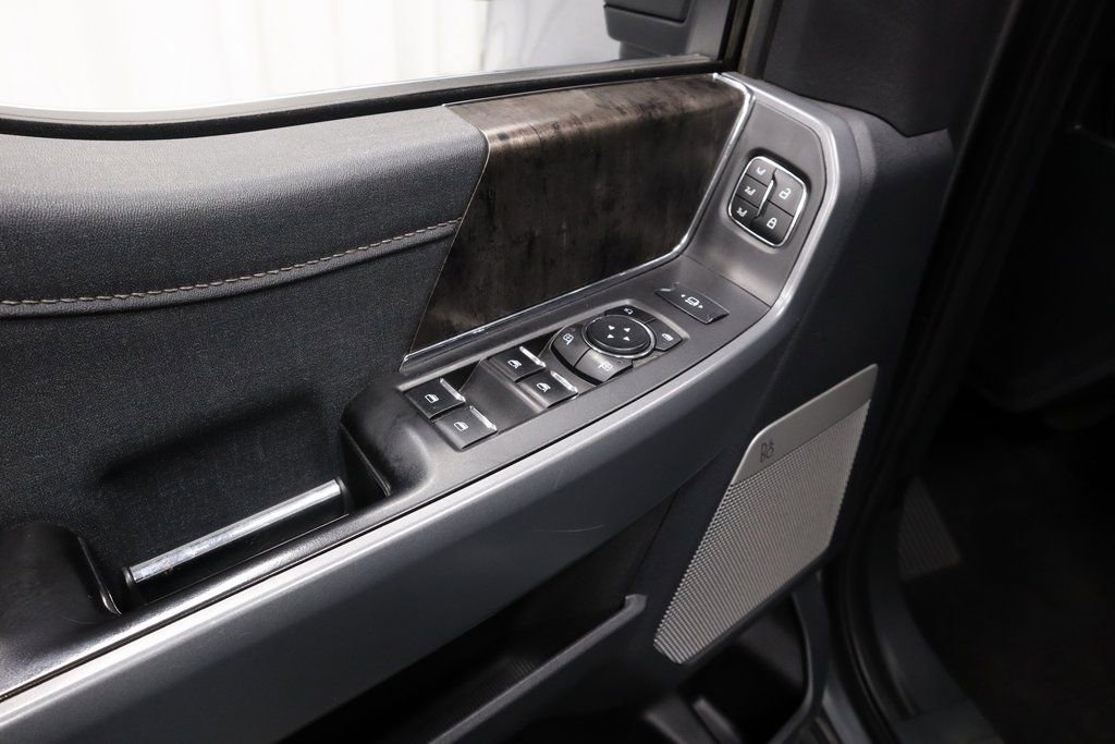 Certified 2024 Ford F250 Lariat w/ Lariat Ultimate Package image 24