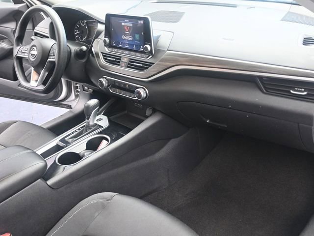 Used 2024 Nissan Altima 2.5 SV image 22