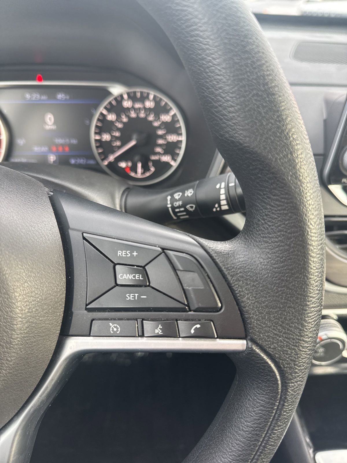 Used 2024 Nissan Altima 2.5 SV image 14