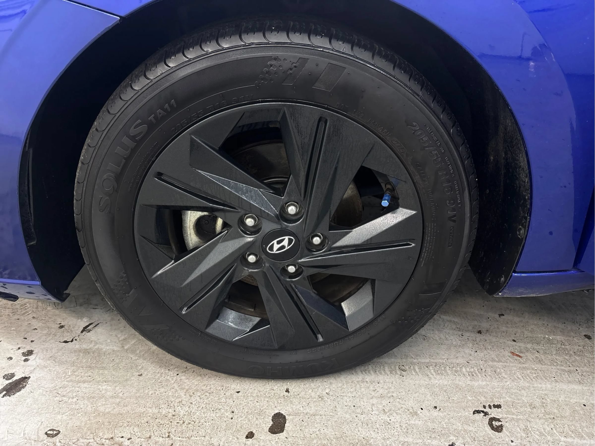 Used 2023 Hyundai Elantra SEL w/ Cargo Package FWD image 28