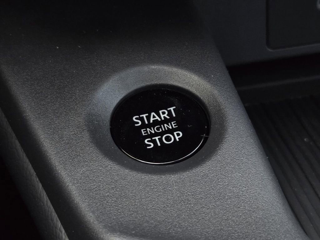 New 2026 Nissan Sentra SV w/ SV Convenience Package FWD image 27