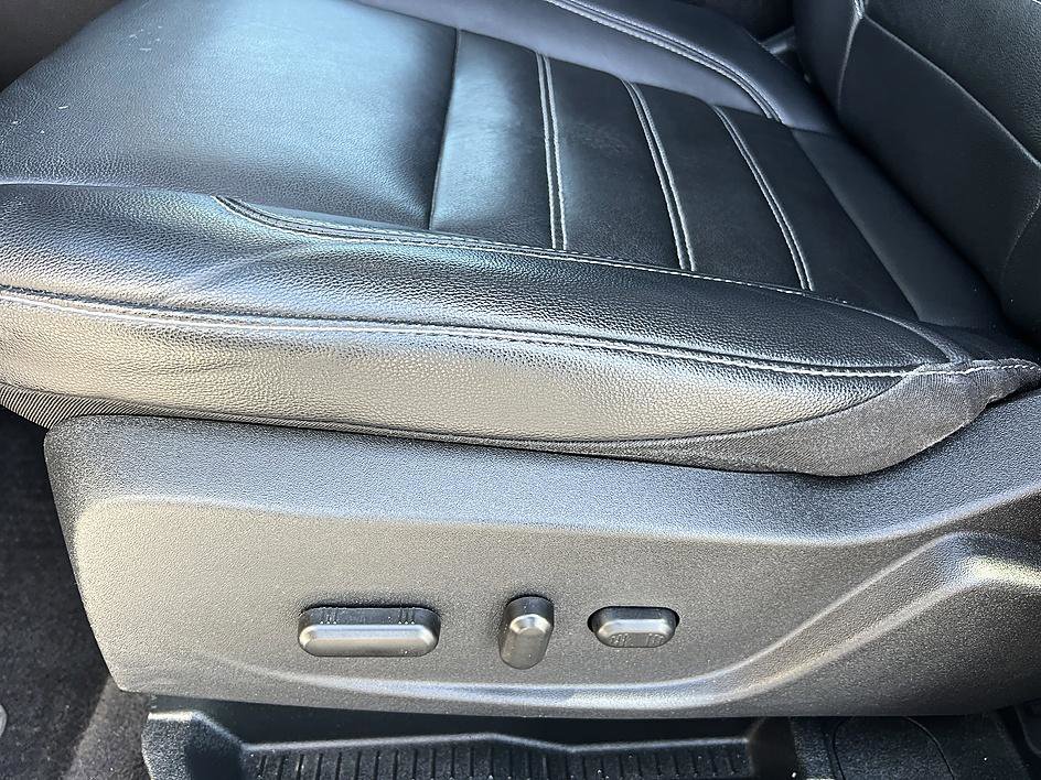 Used 2018 Ford Escape SEL image 21
