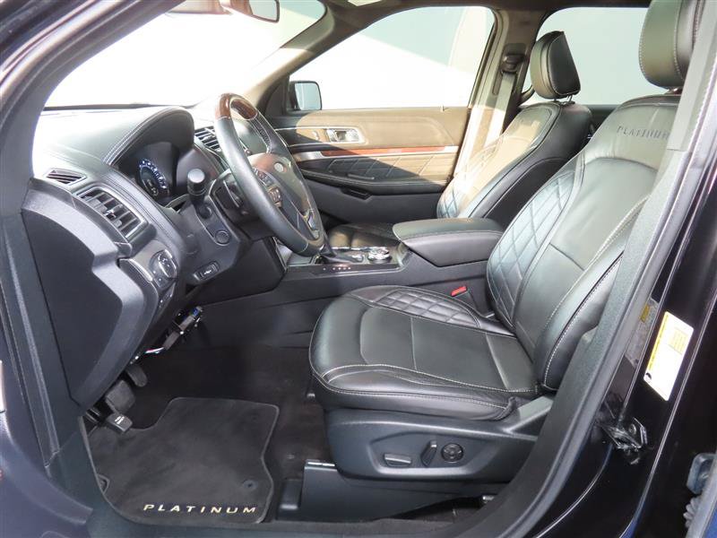 Used 2019 Ford Explorer Platinum AWD/4WD image 19