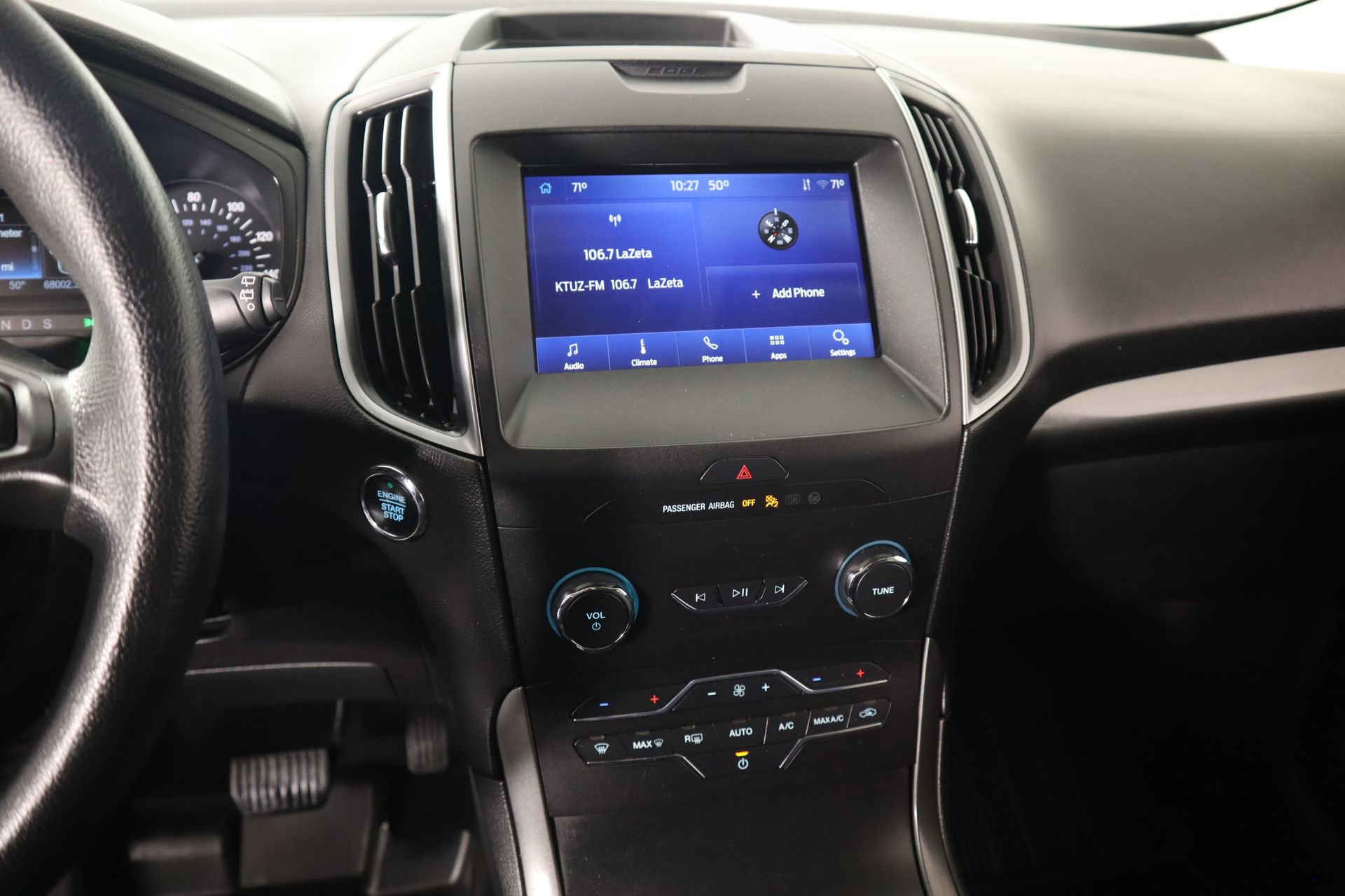 Used 2020 Ford Edge SE image 5