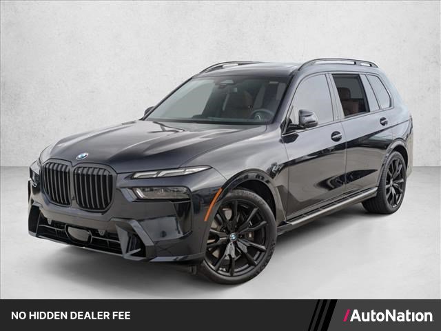 Used 2024 BMW X7 xDrive40i w/ M Sport Package AWD/4WD image 1