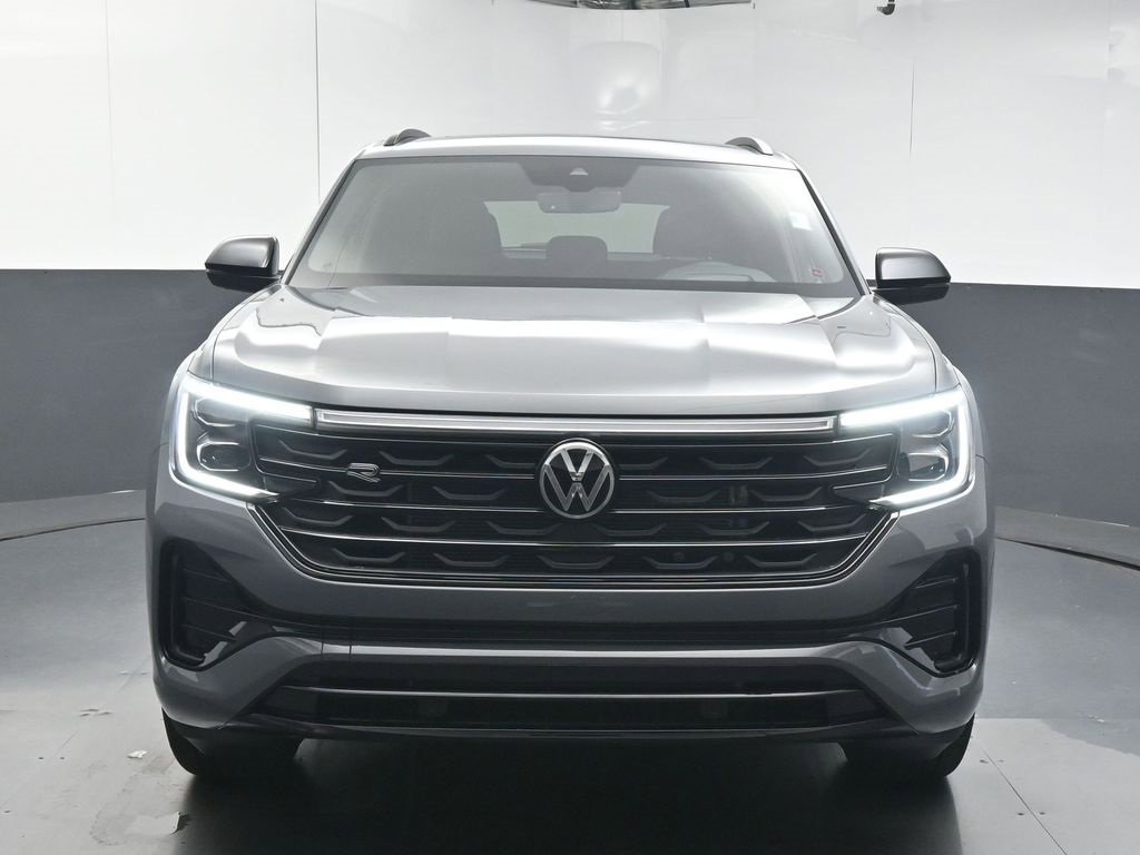 New 2026 Volkswagen Atlas Cross Sport SEL R-Line image 3