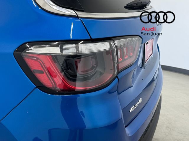 Used 2025 Jeep Compass Limited image 23