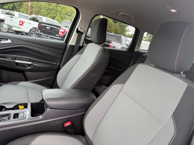 Used 2019 Ford Escape SE AWD/4WD image 21