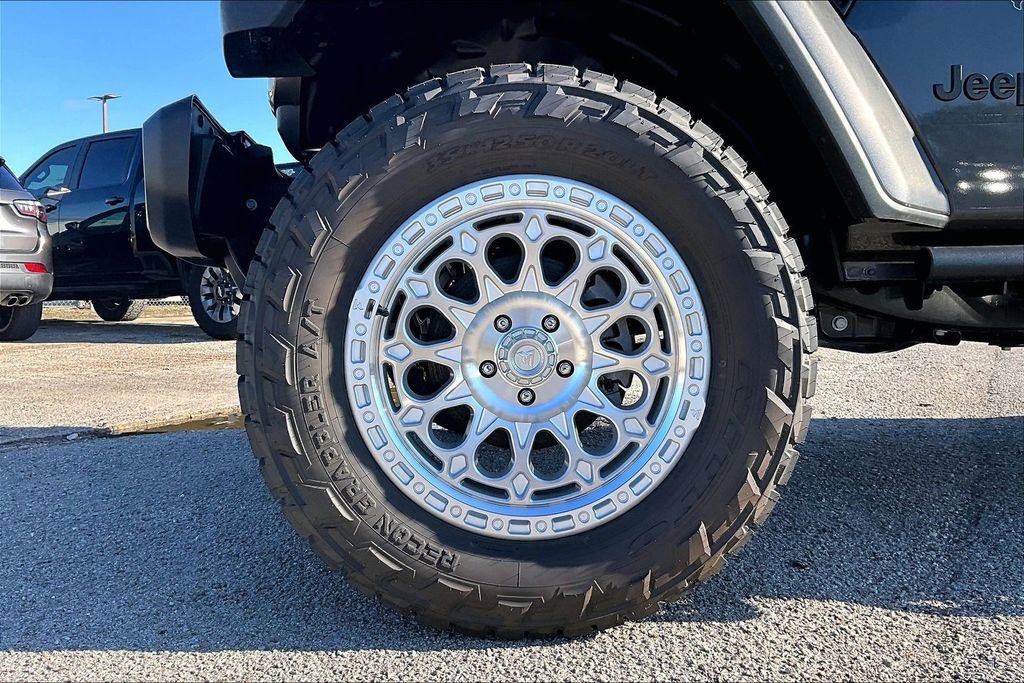 New 2025 Jeep Wrangler Sahara image 10