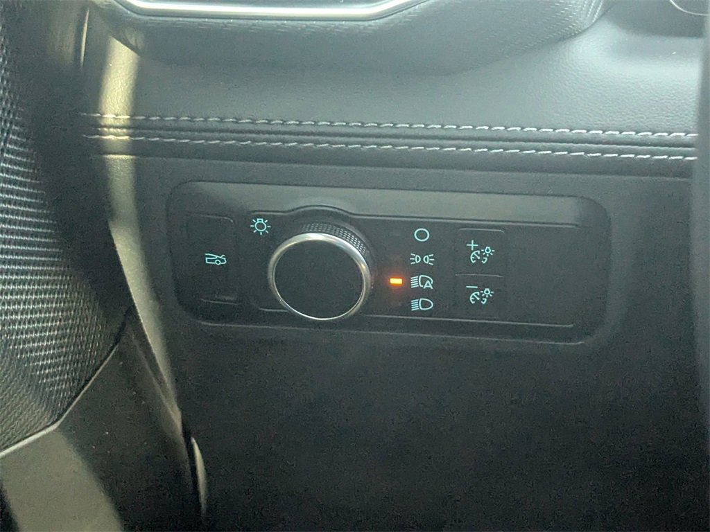 Used 2025 Ford Mustang GT Premium image 17